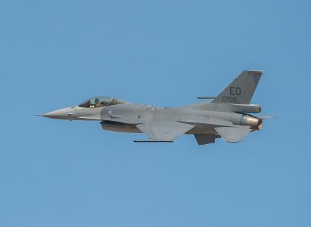 F-16V впервые в воздухе, фото сделано 16 октября в Fort Worth, Техас