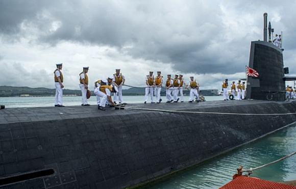 Японская подводная лодка JS Soryu (SS-501), прибывшая в базу на Гуаме, для подготовки к участию в учении RIMPAC  (Rim of the Pacific) 2018, фото сделано 7 июня 2018 года